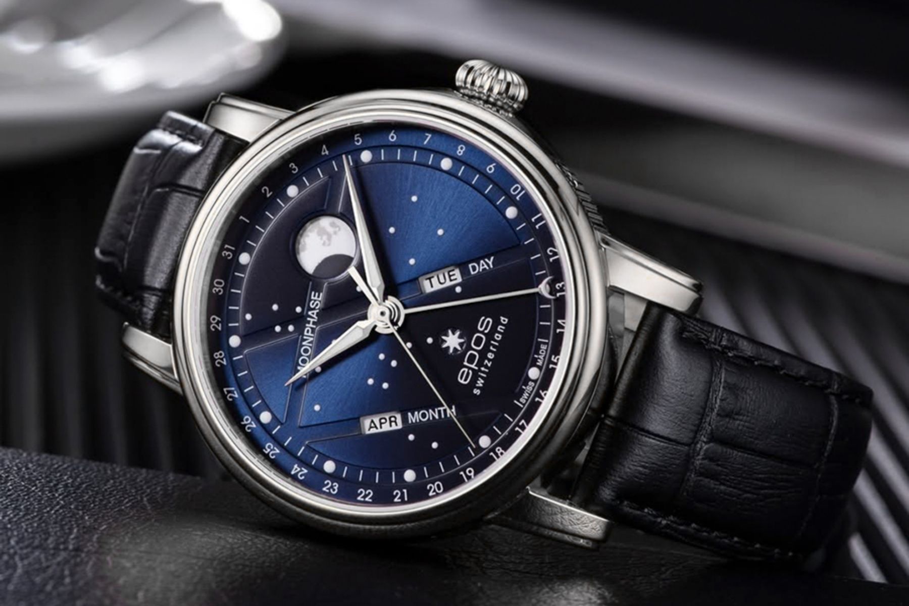 MẶT TRÒN HAY MẶT VUÔNG - Thành Tâm Watch