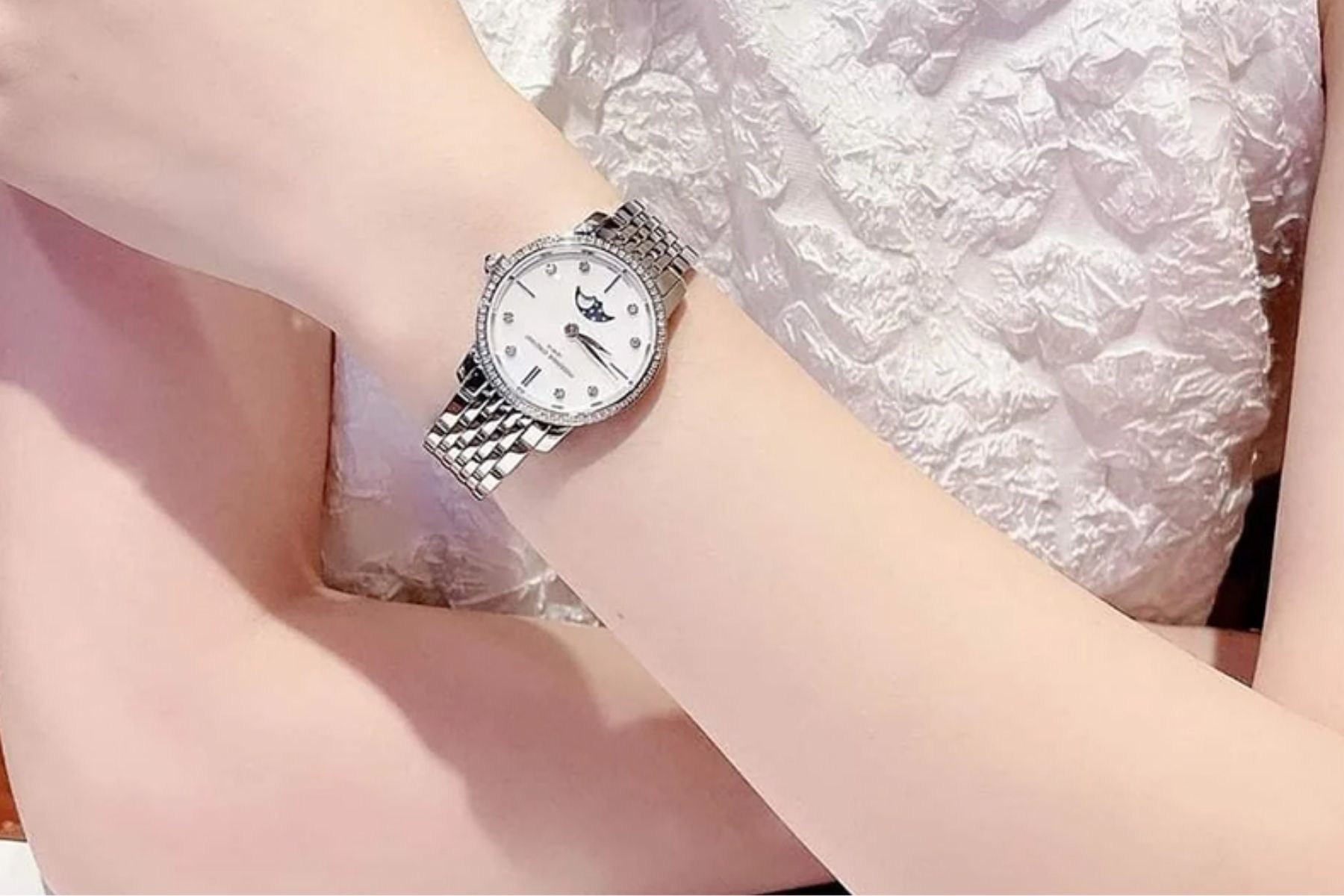 MẶT TRÒN HAY MẶT VUÔNG - Thành Tâm Watch