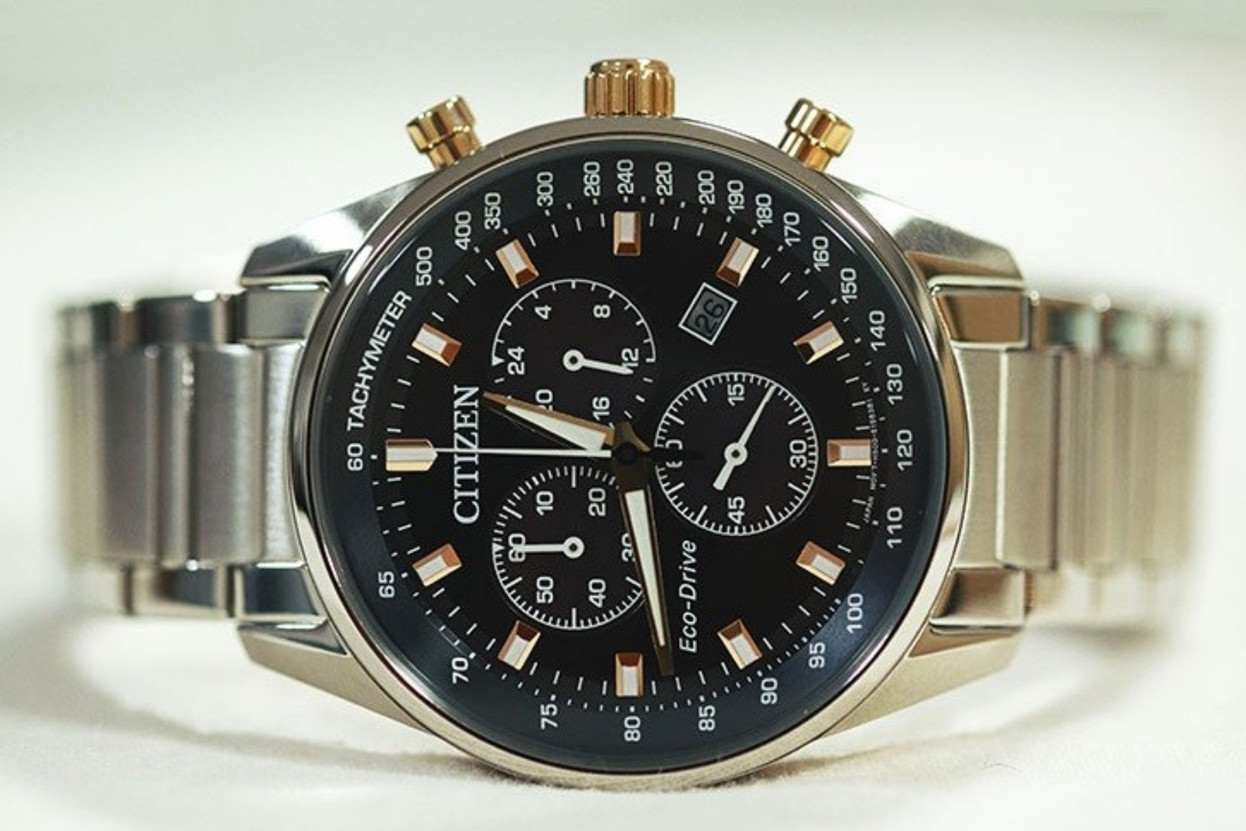 TACHYMETER - KHI CHIẾC ĐỒNG HỒ CÓ THỂ ĐO CẢ TỐC ĐỘ - Thành Tâm Watch