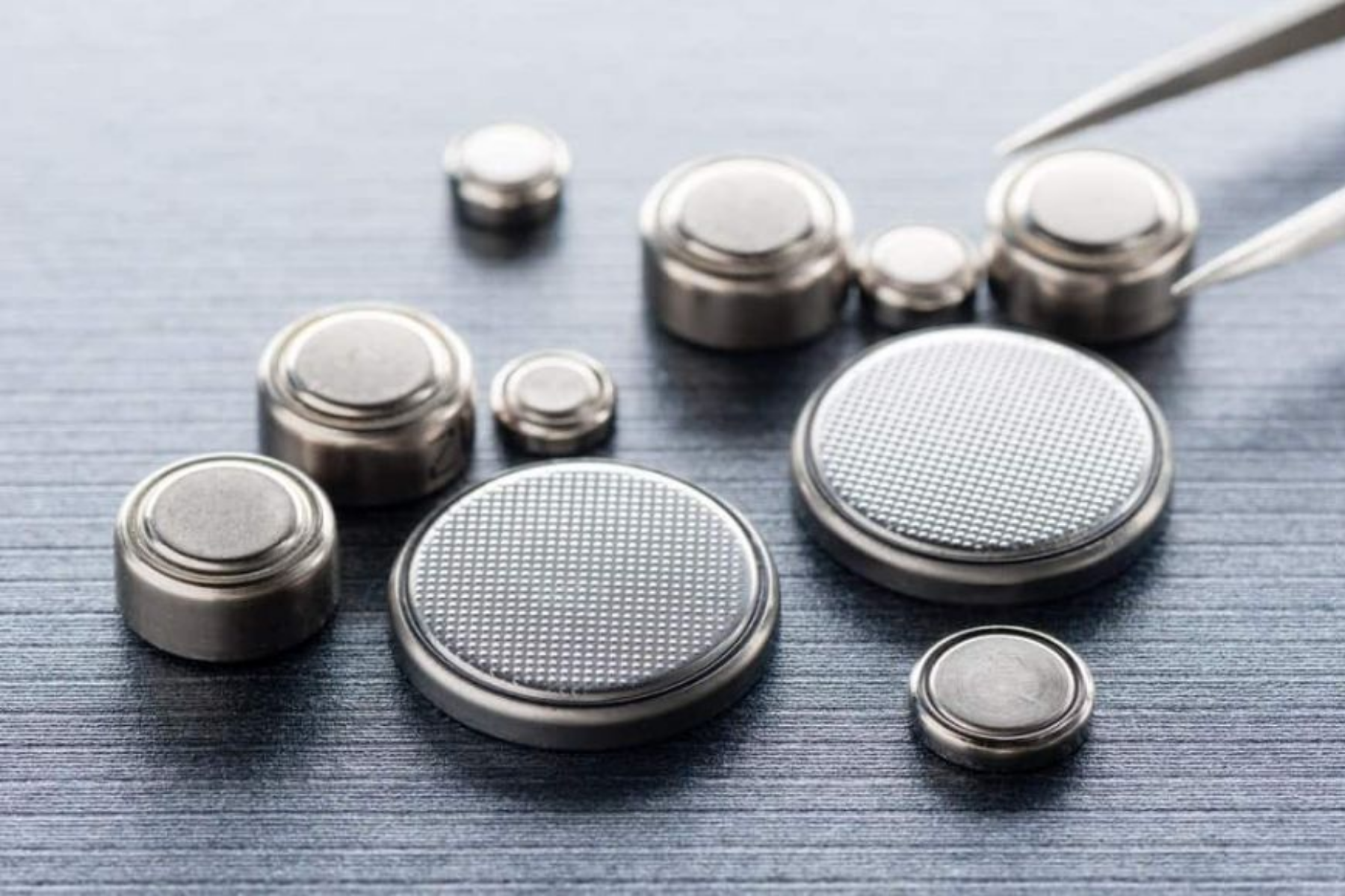 HIỂU ĐÚNG VỀ CÁC LOẠI PIN ĐỒNG HỒ ĐEO TAY - Thành Tâm Watch